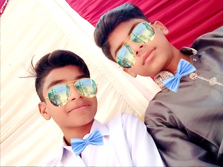 pic loading ...