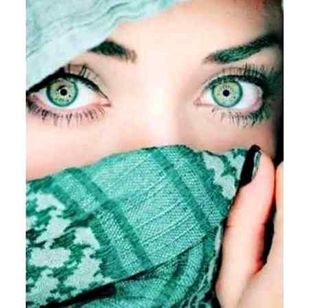 ماتہ راواڑہ وا پہ خیال سترگی
جانانہ ڈکی دہ کمال سترگی
تورو تيرو دہ حجر والی یمہ 
راماخامخ کڑہ دہ ویصال سترگی
رنڑی أخکی چی غڑیگی پکی
ما یی لیدلی پہ دی حال سترگ