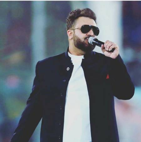 My fvrt singer Sahir Ali Bagga