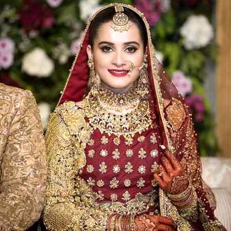 Pakistani bride dres