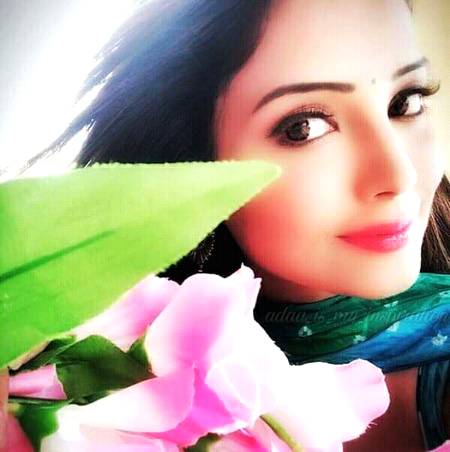 Adaa Khan