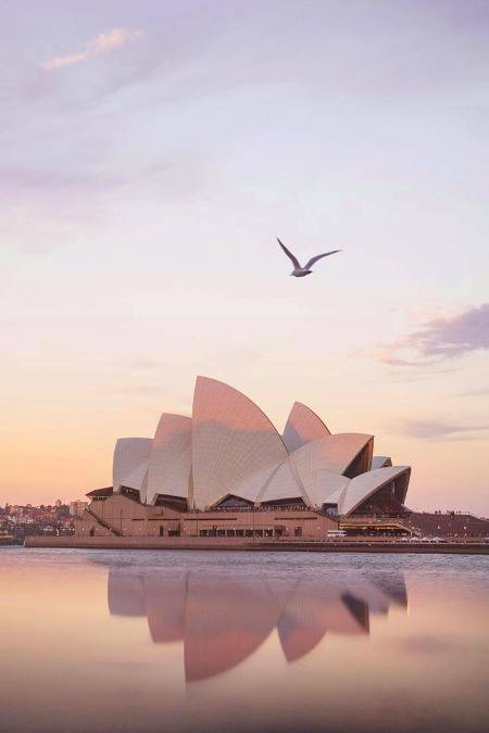 The Sydney opera house (Astralia)