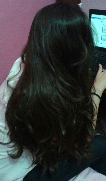 روک لے اے ضبط جو آنسو کہ چشم تر میں ہے کچھ نہیں بگڑا ابھی تک گھر کی دولت گھر میں ہے Um e Hani Rajpoot