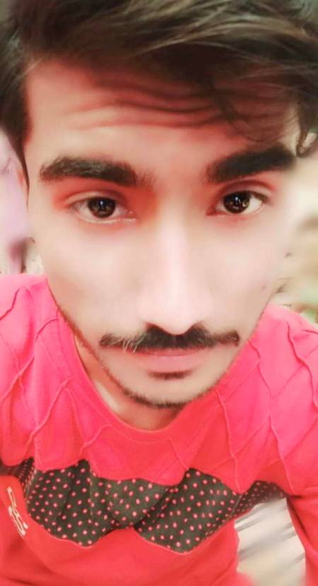 داڑھی والوں کا حسن تم کیا جانو،
تم نے دیکھا ہی نہیں زلیخا کا تڑپنا...
