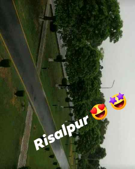 اتنے چپ چاپ کہ رستے بھی رہیں گے لا علم
چھوڑ جائیں گے کسی روز نگر شام کے بعد

🏵️