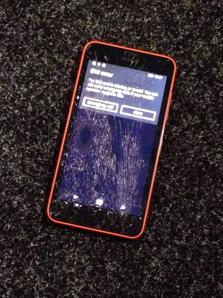 ﺗﻮﮌ ﺩﯾﺎ ﺍﺱ ﮐﻮ
ﺟﺲ ﻣﯿﮟ ﻣﺤﺒﺖ ﮐﯽ ﺟﮭﻮﭨﯽ ﮐﮩﺎﻧﯽ ﺳﻨﺎﺋﯽ ﺟﺎﺗﯽ ﺗﮭﯽ .