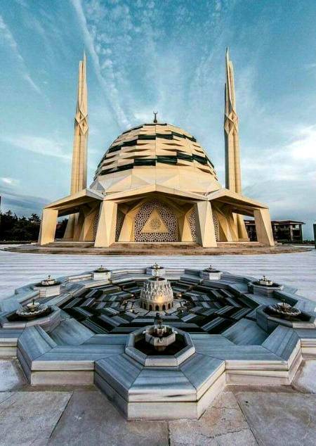 Beautiful Mosque in Oman💕💕