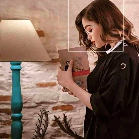 یعنی تم وہ ہو، واقعی؟ حد ہے
میں تو سچ مچ سبھی کو بھول گیا
اب تو ہر بات یاد رہتی ہے
غالباً میں کسی کو بھول گیا

KSI KO YAD H TU BHI bhol Jao

HUM HUM HAIN SAHB KISI KA WAQT

 BARBAD NAHIN KRTY🙌❤