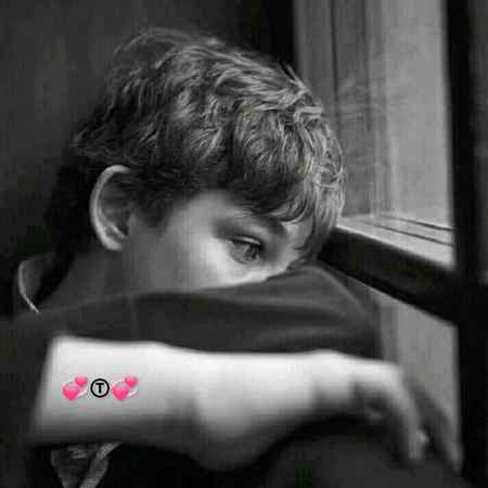 محبت کا ایک عمدہ پہلو یہ ہے
کہ یہ فکر کی عادت ڈالتی ہے •
💔💔🖤🖤