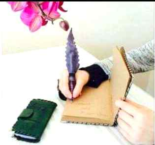 کاش کے مِلےمُجھے مقدر کی سیاہی اور قلم .n1لمہے لمہے کی خُوشی لکھ دوں تمہاری زندگی کے لئیے.m5.n1ا