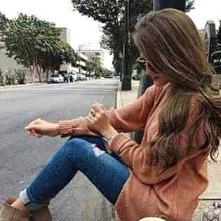 تیرے پیار سے ہے زندگی میں رونق

اِسی لیۓ اپنی نہیں تیری زندگی کی دعا کرتے ہیں