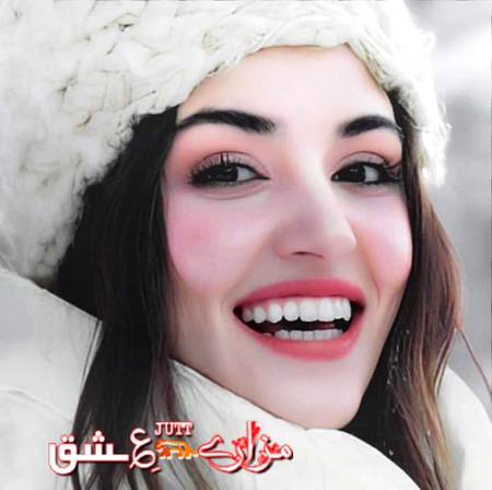 اُس کے ہسنے کی کیفِیت ، توبہ
جیسے بجلی چمک چمک جائے 

ہائے اُس مہ جبیں کی یاد عدم 
جیسے سینے میں دم اٹک جائے