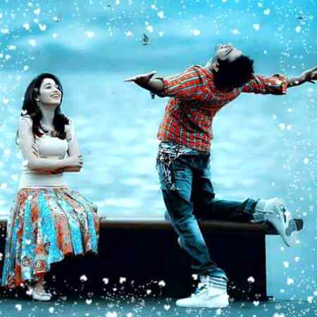 وه کہتاہےکہ جب بارش ہوتی ہےتوتم يادآتی ہو-اسےکوہی بتاۂےکہ جب ميں اسے يادکرتی ہوں تب بارش ہوتی ہے
Dastan-E-ishq