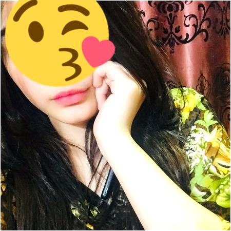 Bohut bzy day hay ajka thuk gae yar