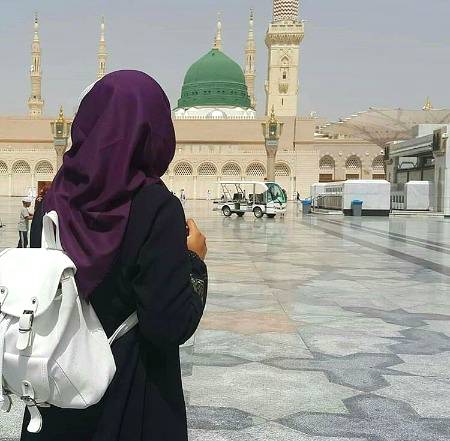 جیسے هی🍃 سبز گنبد 💓نظر آئے گا بندگی 💕کا قارینہ بدل 🍃جائے گا سر جھکانے💓 کی فرصت 🍃ملے گی کسے 🍃خود هی 💕پلکوں سے 💖سجدے 💕ٹپک 🍃جائیںگے