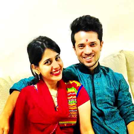 simran pareenja with her brother abhishek