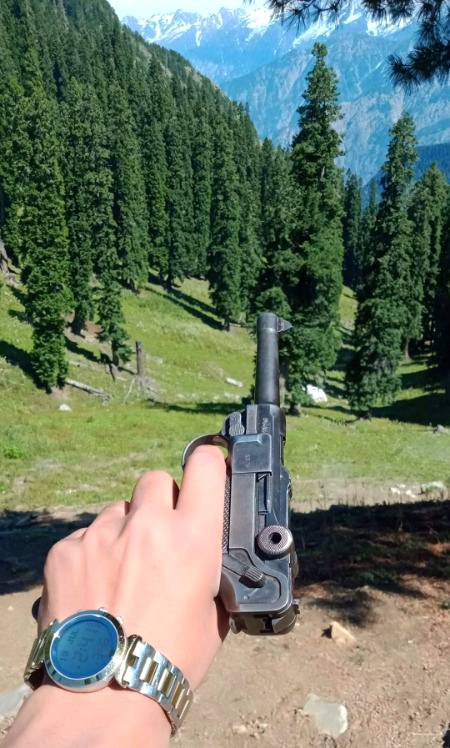 ہر سنی سنائی بات پہ یقین مت کر کرو 
کیونکہ جھوٹ سچ سے زیادہ تیزی سے پھیلتا ہے