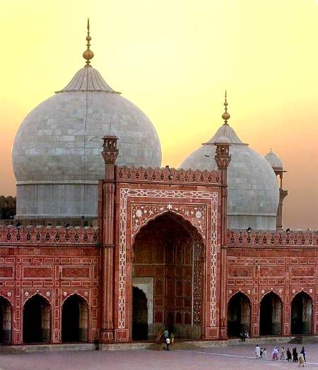 Badshahi madjid