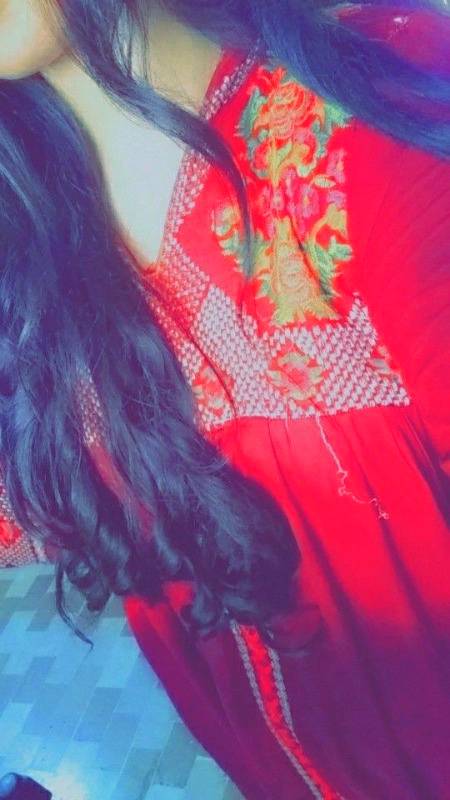 ہر ایک کی طبیت کے مطابق نہیں ہیں ہم ❤ کڑوے ضرور ہیں لیکن منافق نہیں ہیں ہم❤ 💔 
Um  e Hani