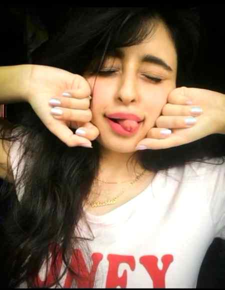 MujHy Apny JaiSe LoG PaSaNd HAi SoHanY Sar PhiRaY PaGaL R DiL K AchY💃😇