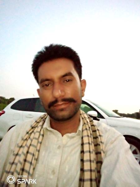 لہجے سمجھ آجاتے ہیں مجھے
بس لوگوں کو شرمندہ کرنا اچھا نہیں لگتا 💯🔥