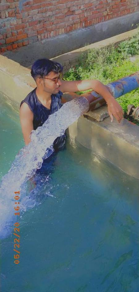 مسکرانہ عادت ہے 😊جناب 🔥
 ہم اداسی کو زیادہ  منہ نہیں لگاتے ❤____ ؟