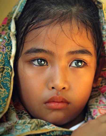 Mesmerising eyes asking do you really want to make me cry...?