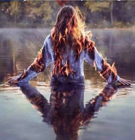 ﺍﺏ ﮐﯿﺴﮯ ﭼﺮﺍﻍ ﮐﯿﺎ ﭼﺮﺍﻏﺎﮞ
ﺟﺐ ﺳﺎﺭﺍ ﻭﺟﻮﺩ ﺟﻞ ﺭﮨﺎ ﮨﮯ