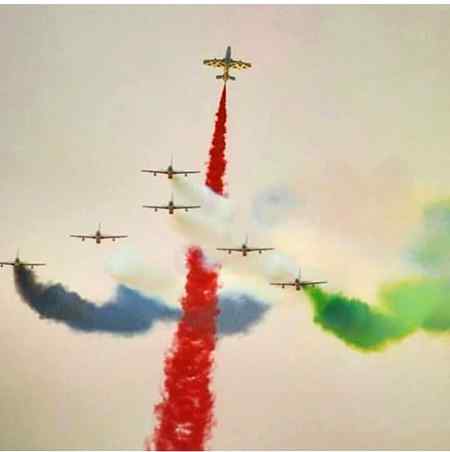 منافق کو پہچاننے میں انسان ہمیشہ دیر کر دیتا هے.