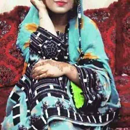 بہت خوبصورت ہے یہ دنیا، کیونکہ اس میں 'میں'جو ہوں۔۔😌🙈😎
بش کبھی غرور نہیں کیا😛😌