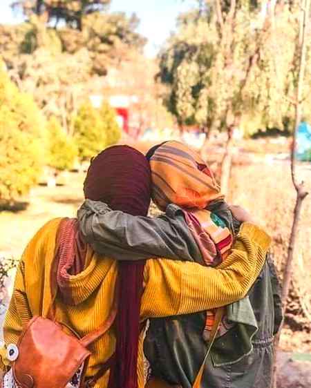 سارا جگ مخالف ہو جاوے ۔۔۔۔!!!
 بلھیا :💔
بس یار منافق نہ ہو ے 