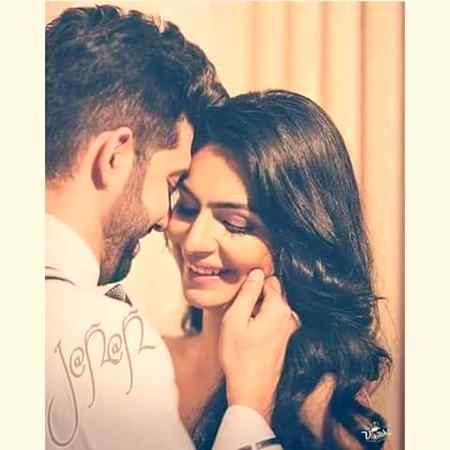 💞سنو کسی کو "محسوس" ______ نہ 
ہونے دینا...!!

💕کہ تمہاری چاہتوں سے میری سانسیں 
چلتی ہیں...!!
💞💞💞Smart