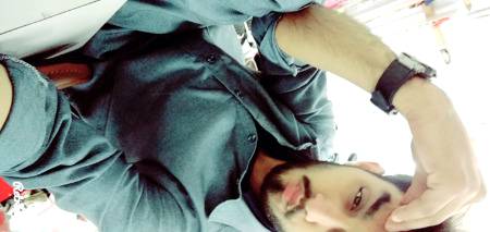 Apna attitude rakh smbhal k.😏😏