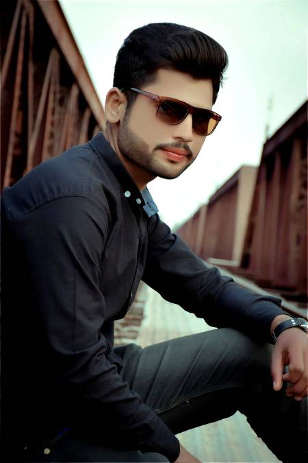 • میں چاہتا ہوں خدا میرے صبر کو طویل کرے،

میں اس کے حق میں کوئی بد دعا نہ کر بیٹھوں. 💔