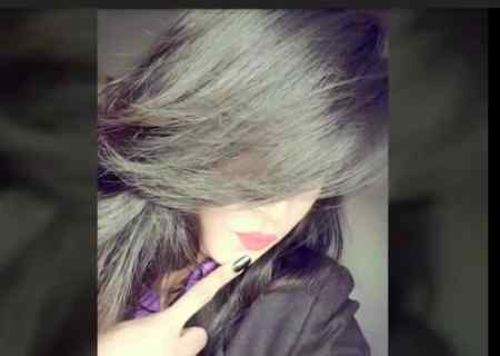 Maat,kar wafa in phool jasy chahroo say qunky phool khushbodar hoty hai wafadar nahi...