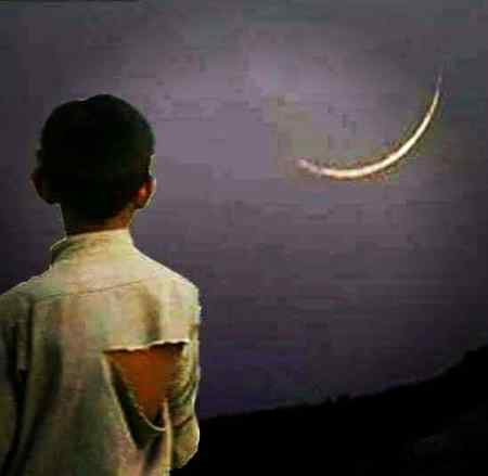شہر خالی ہے کسے عید مبارک کہیے 

چل دیے چھوڑ کے مکہ بھی مدینہ والے