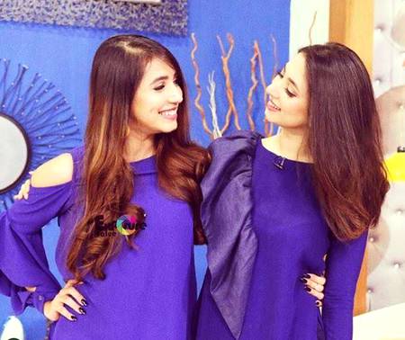 Komal Aziz with her sister Kameez Fatima...