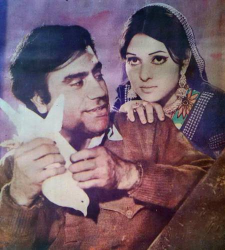 Tariq Aziz honour as first tv anchor person