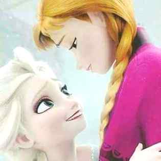 Queen Elsa and Anaa