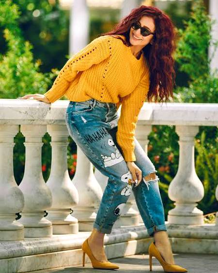 Zarnish khan