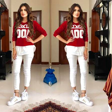 Ayeza khan