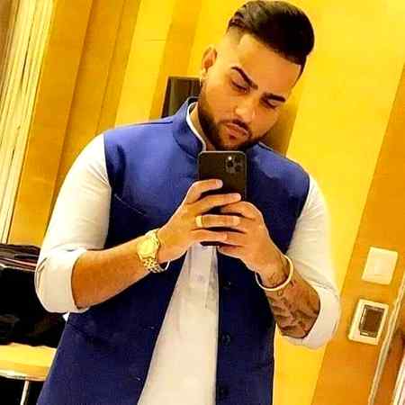 چلو اچھا ہی ہوا  ختم ہوا تماشا مرشد😢
ہم دونوں پر بوجھ تھی  
محبت شاید..💔
Karan Aujla 💔 💔🙏
