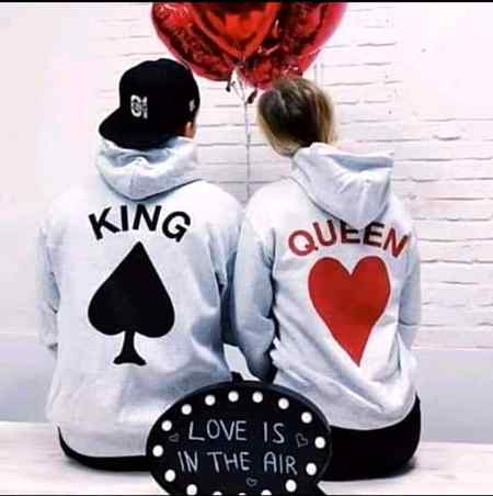 تقسیم کیں جب خُدا نے نعمتیں😇😍
میرے حصّے میں صرف تُم آئے☺👀❤