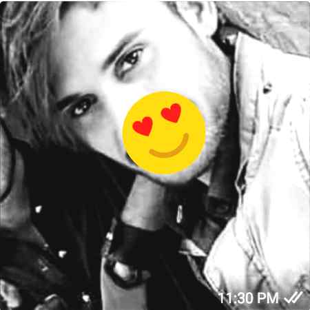 .q2 all friends my pic