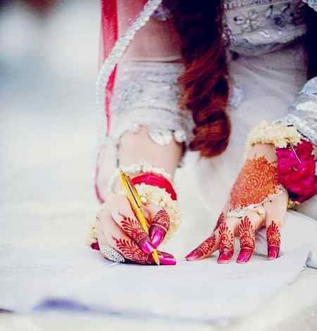 تیری قربت حلال ہے مجھ پر ❤️
تو میرے عشقیہ نکاح میں ہے 😍