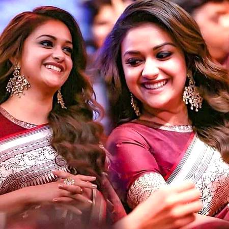 Smile queen 😍. keerthi suresh