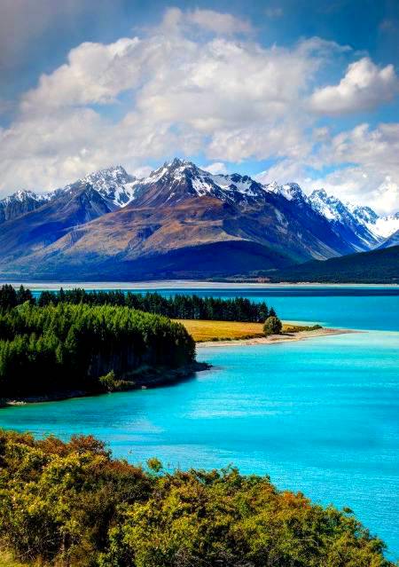 Amazing Blue Lake!