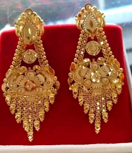 لاؤں گا تمارے لیے  عید پر ایسی بالیاں😍😍❤

دیکھ کر جل جاٸیں گی  ساری گروپ  والیاں 😜😉
💕💞💞💞 A.H