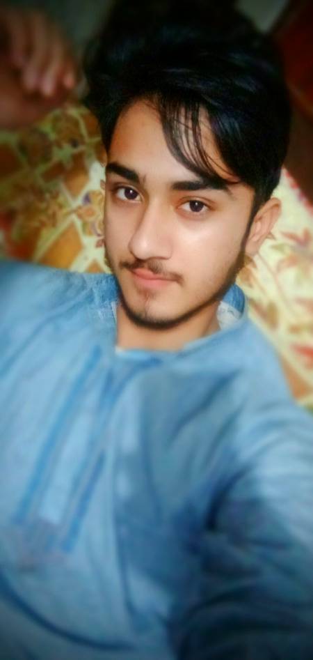 کچھ تم کو بھی عزیز ہے اپنے سبھی اصول⚡⚡ 
 کچھ ہم بھی اتفاق سے ضد کے مریض ہے🙏🙏