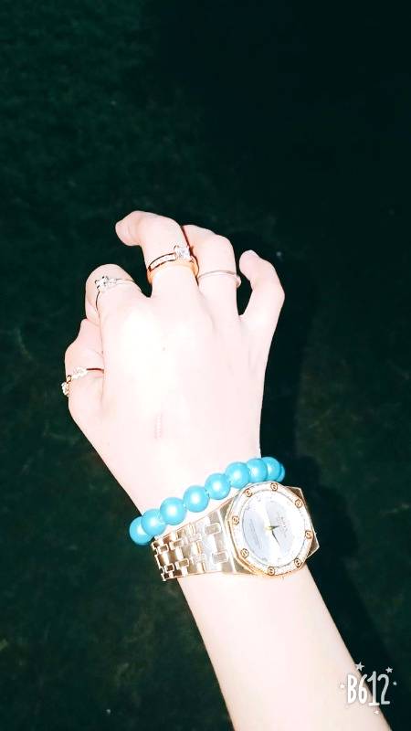 مطلب تیرا شکریہ تُو نے جوڑ رکھا ہے انسانوں کو 💔💔 
Um e Hani Rajpoot